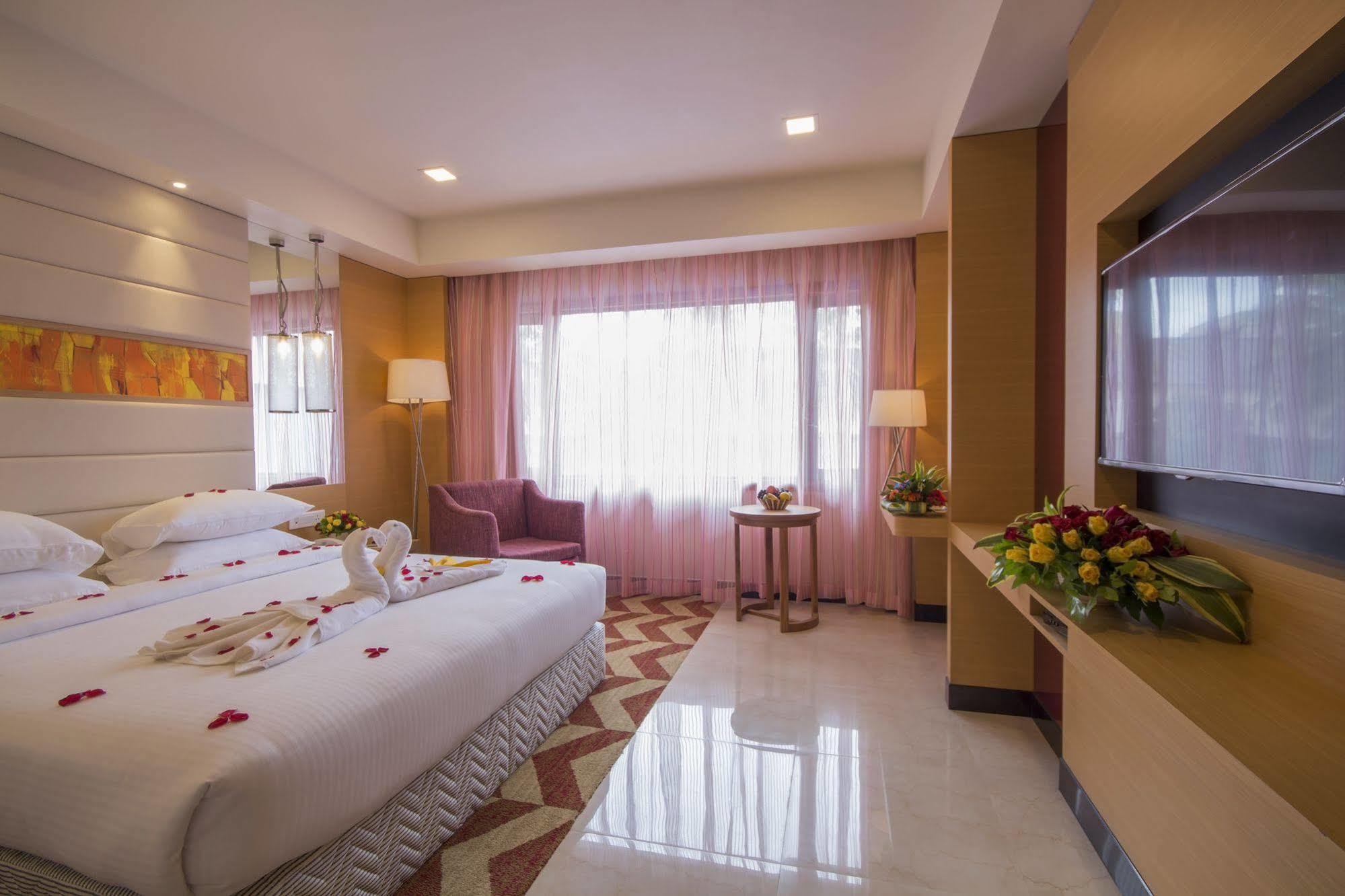 Dolphin 4* Visakhapatnam
